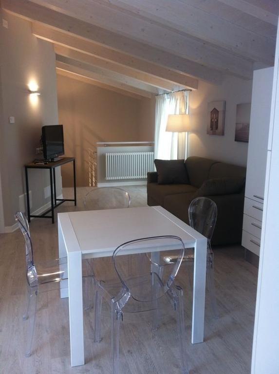 Appartamenti Villa Giulia - Walterigato Apartments Solo Per Famiglie Lido di Jesolo Bagian luar foto